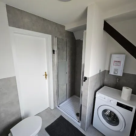 Апартаменты High Moon House In Nienburg With Wifi