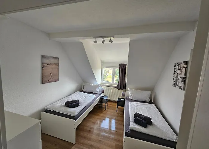 High Moon House In Nienburg With Wifi Grimschleben